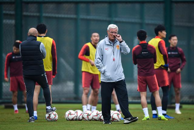 拜仁主席海纳：FIFA的这场闹剧迅速结束令人松一口气